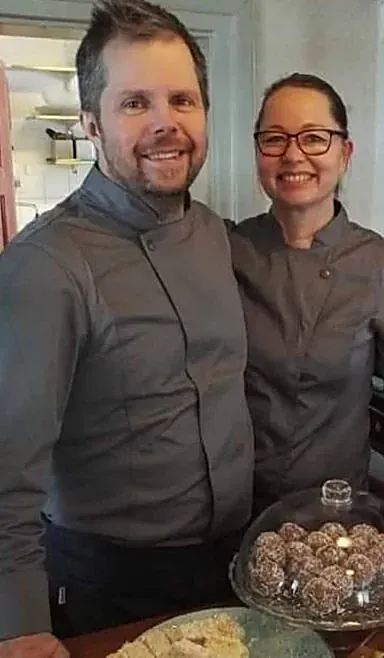 Barbro och Tommy Edler vid Café Stocke Titt